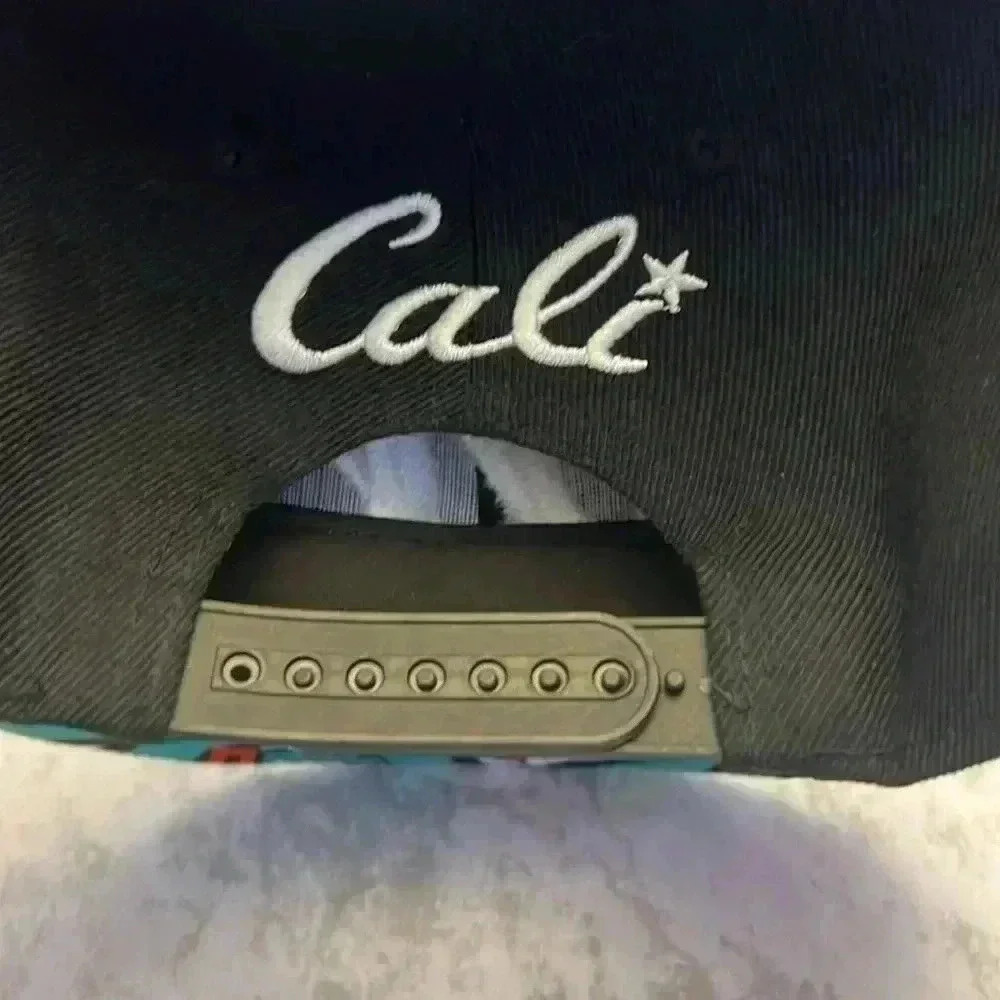 Cali Cap - Picture 2 of 4